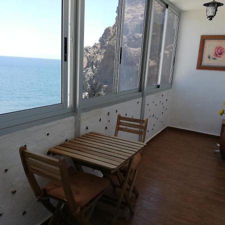 Apartment On The Beach And Ocean Sounds Fasnia 外观 照片