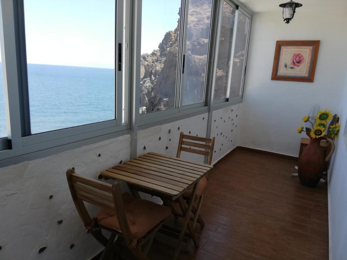 Apartment On The Beach And Ocean Sounds Fasnia 外观 照片